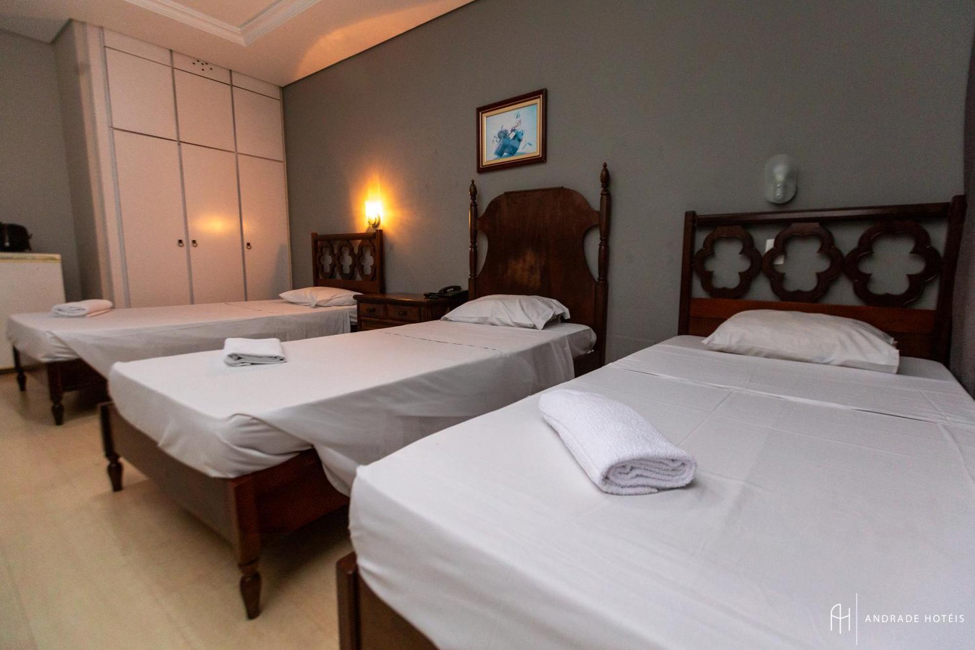 Rede Andrade Guaira Hotell Curitiba Exteriör bild
