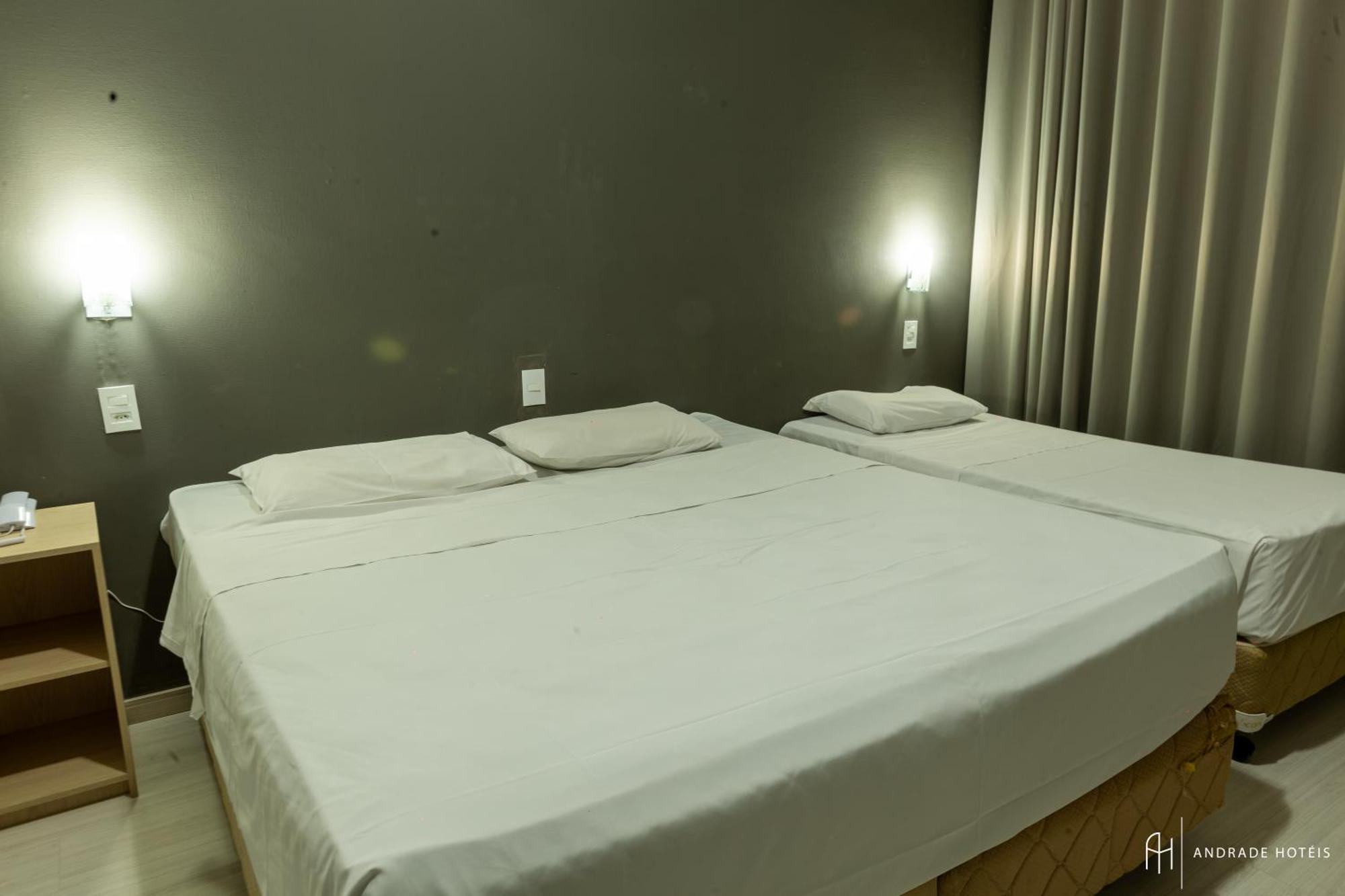 Rede Andrade Guaira Hotell Curitiba Exteriör bild