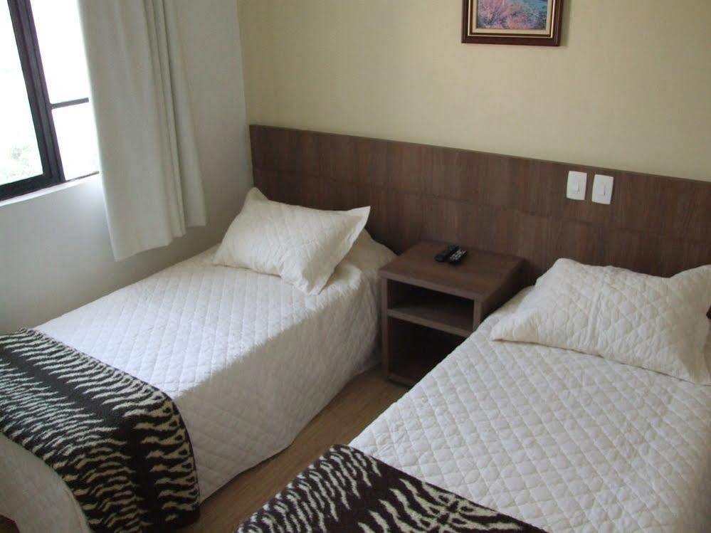Rede Andrade Guaira Hotell Curitiba Exteriör bild